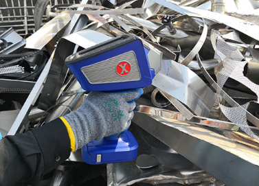 合金分析仪可以帮助检测压力容器的材料
